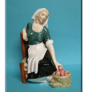 Royal Doulton The Apple Maid HN2160
